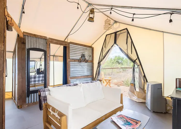 Cozy Old West Glamping Walk To Tombstone